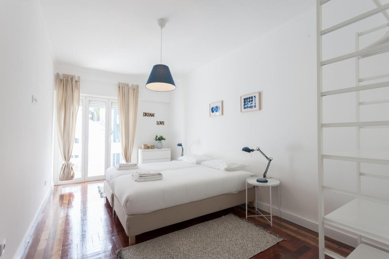 Flh Graca Charming Flat With Balcony Apartment ลิสบอน ภายนอก รูปภาพ