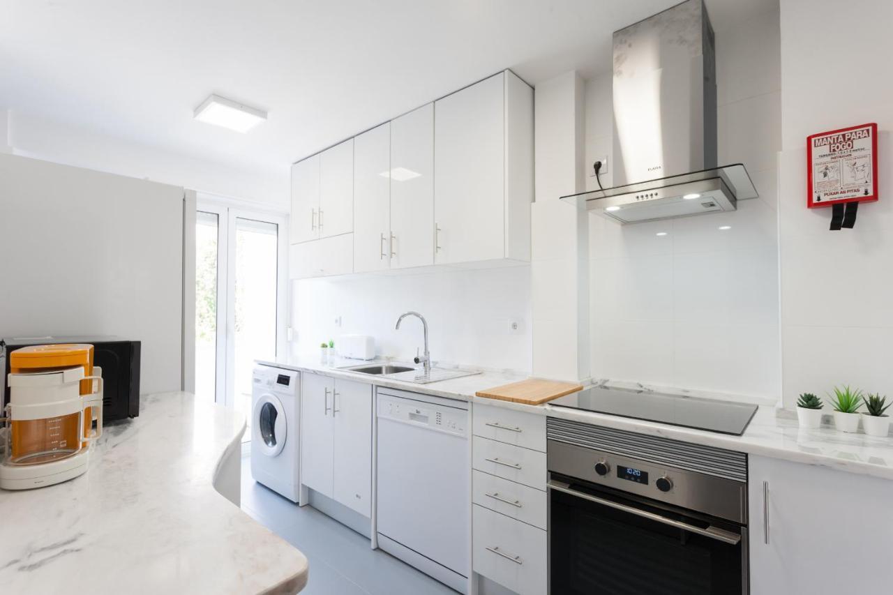 Flh Graca Charming Flat With Balcony Apartment ลิสบอน ภายนอก รูปภาพ